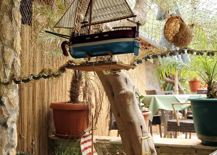 Double Hvar 8785a 3* Hvar Town