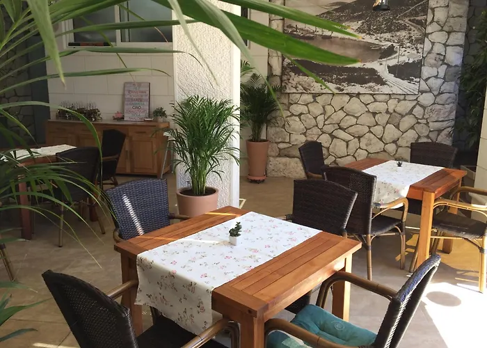 Double Hvar 8785a Hvar Town